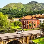 アパート Con Terraza Al Puente *