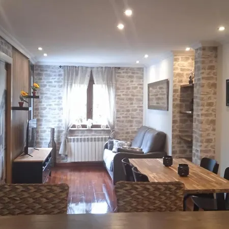 Con Terraza Al Puente