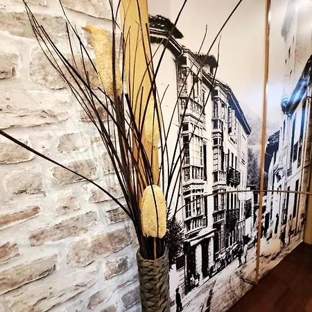 Con Terraza Al Puente شقة *